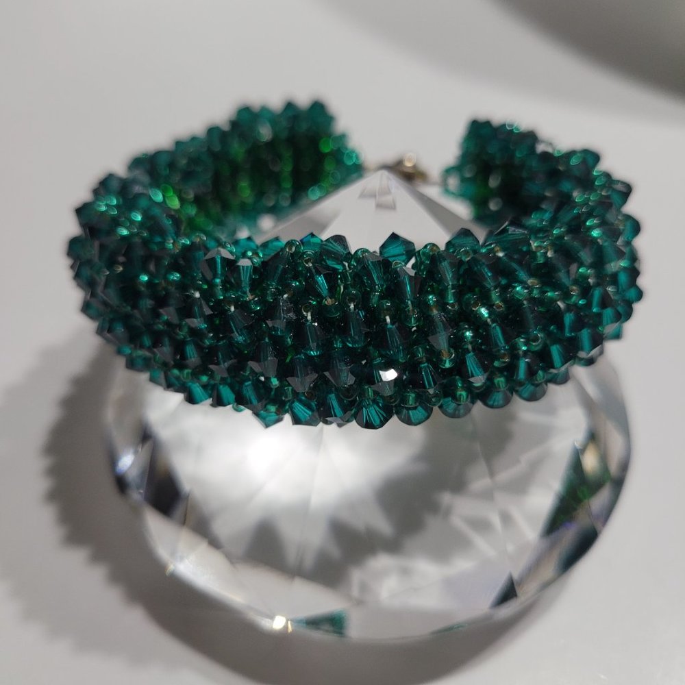 Vintage Emerald Bead Rhinestone Multistrand Bracelet Green Sz 5-3/4